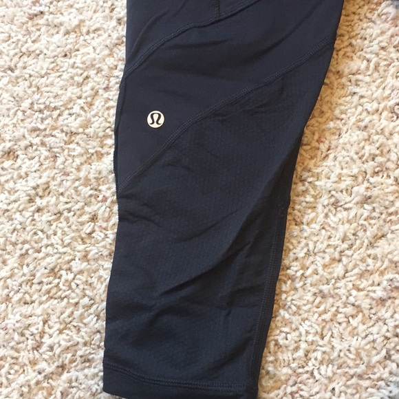 Lululemon Run for Your Life Crop Leggings Black - Picture 8 of 10